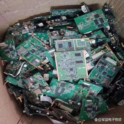 杭州 数字经济与制造业交融下的芯片与电子元器件迭代加速度